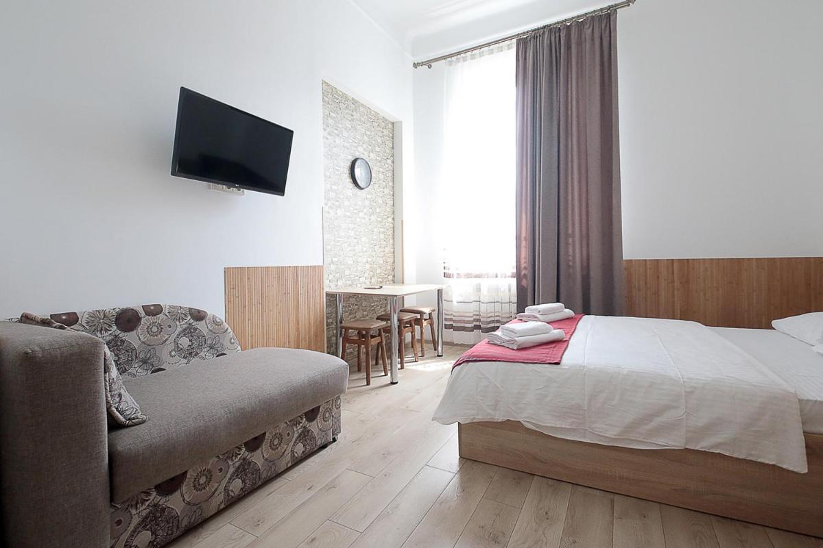 לבוב Buk Apartments On Doroshenka 29 מראה חיצוני תמונה