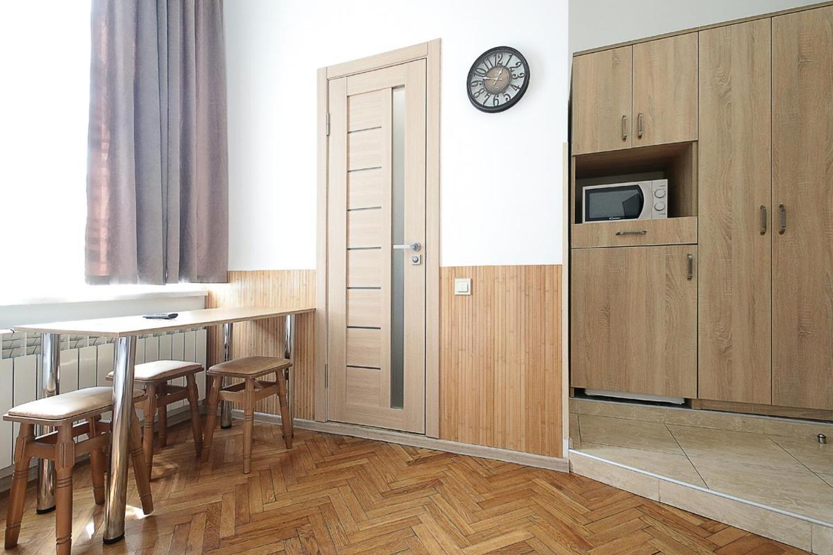 לבוב Buk Apartments On Doroshenka 29 מראה חיצוני תמונה