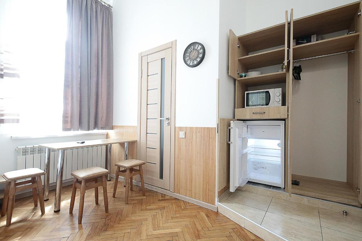 לבוב Buk Apartments On Doroshenka 29 מראה חיצוני תמונה