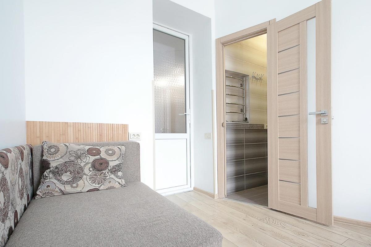 לבוב Buk Apartments On Doroshenka 29 מראה חיצוני תמונה