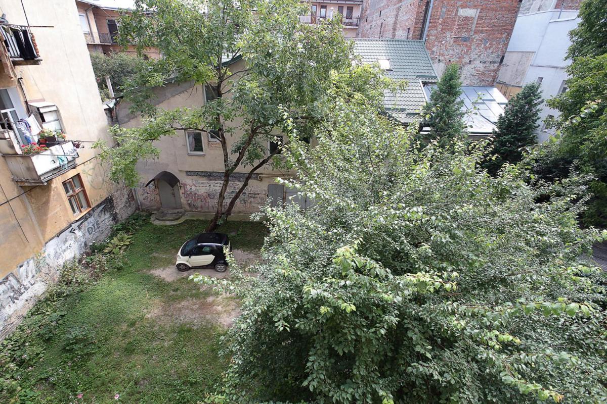 לבוב Buk Apartments On Doroshenka 29 מראה חיצוני תמונה